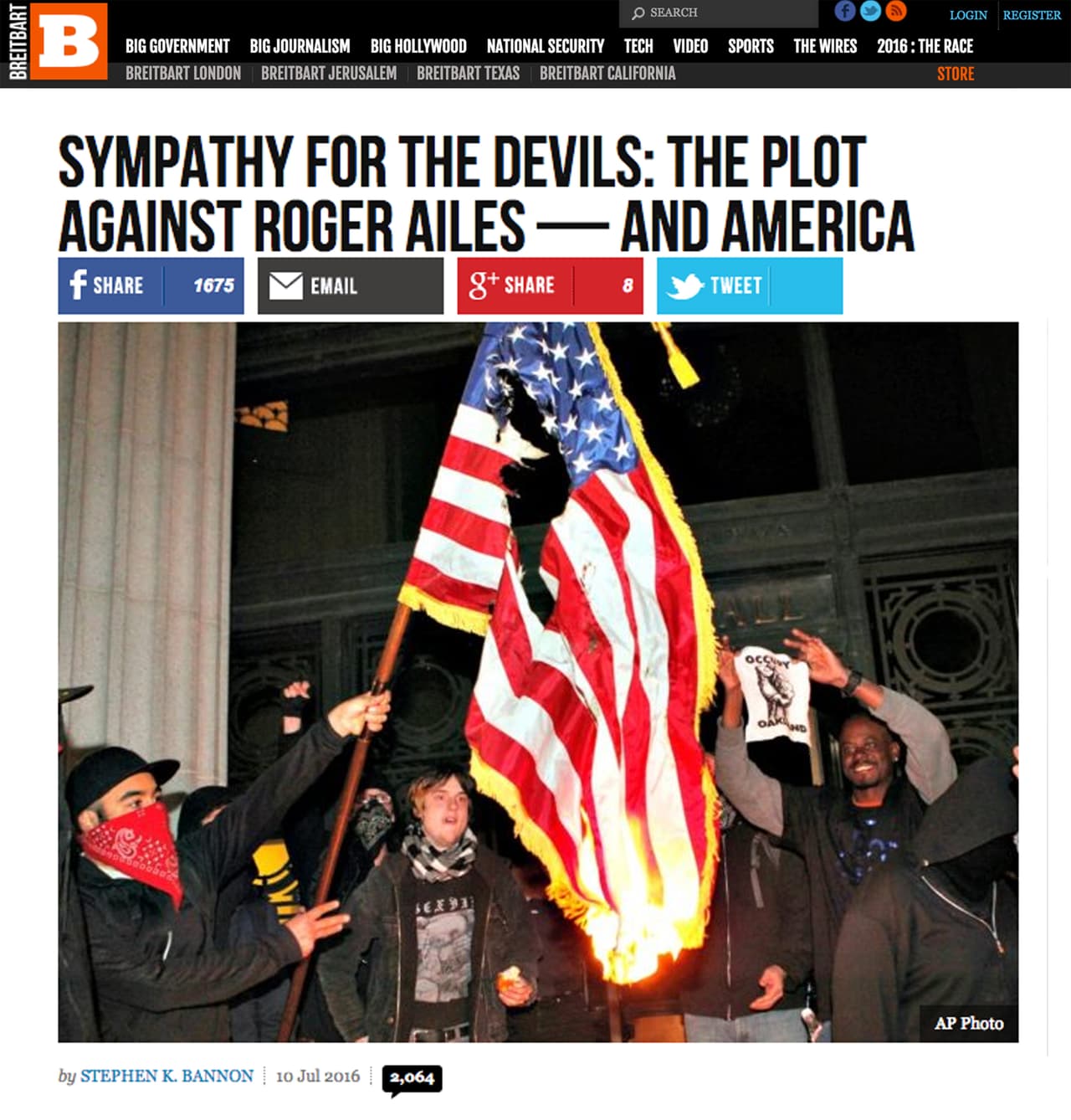 "Sympathy for the Devils: El complot contra Roger Ailes - y América". Ailes fue el fundador y antiguo presidente de Fox News, la cadena de noticias de derecha, quien lo despidió por una demanda de acoso sexual contra una de sus periodistas. Luego Ailes asesoró a la campaña de Trump, especialmente durante los debates.