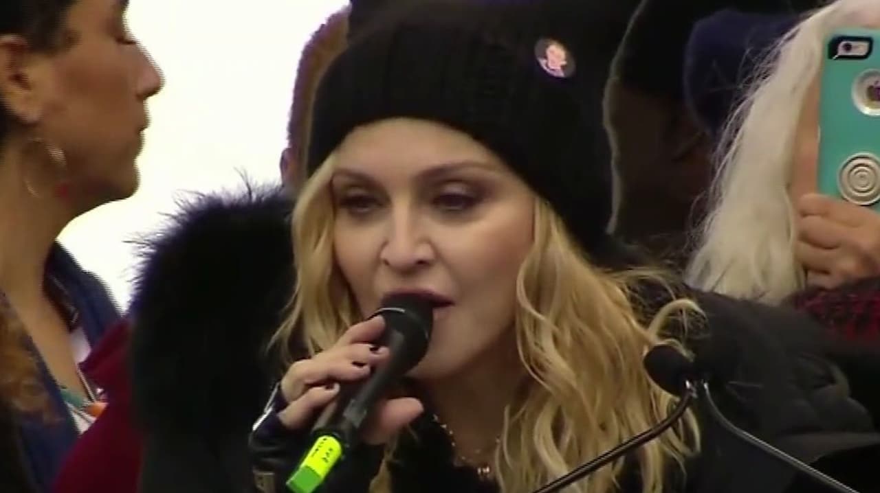Madonna cierra noche de Coachella con trago amargo: Le roban vestuario y ofrece recompensa para recuperarlo