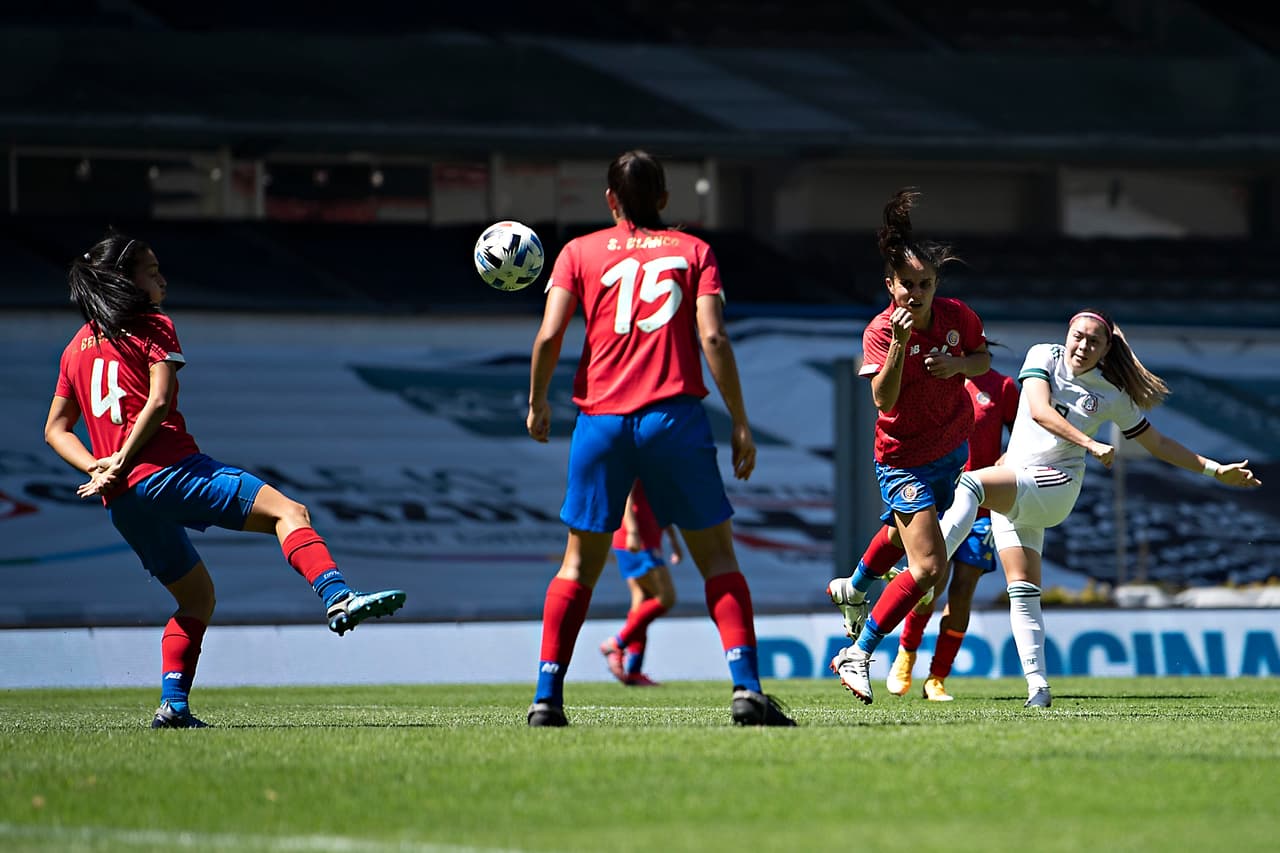 Rebeca Bernal marcó el primero a los 21’ de juego y Katty Martínez creció la diferencia a los 35’. Ya en la segunda mitad, Stephany Mayor (52’) hizo el tercero. Fabiola Villalobos marcó el descuento a los 82’.