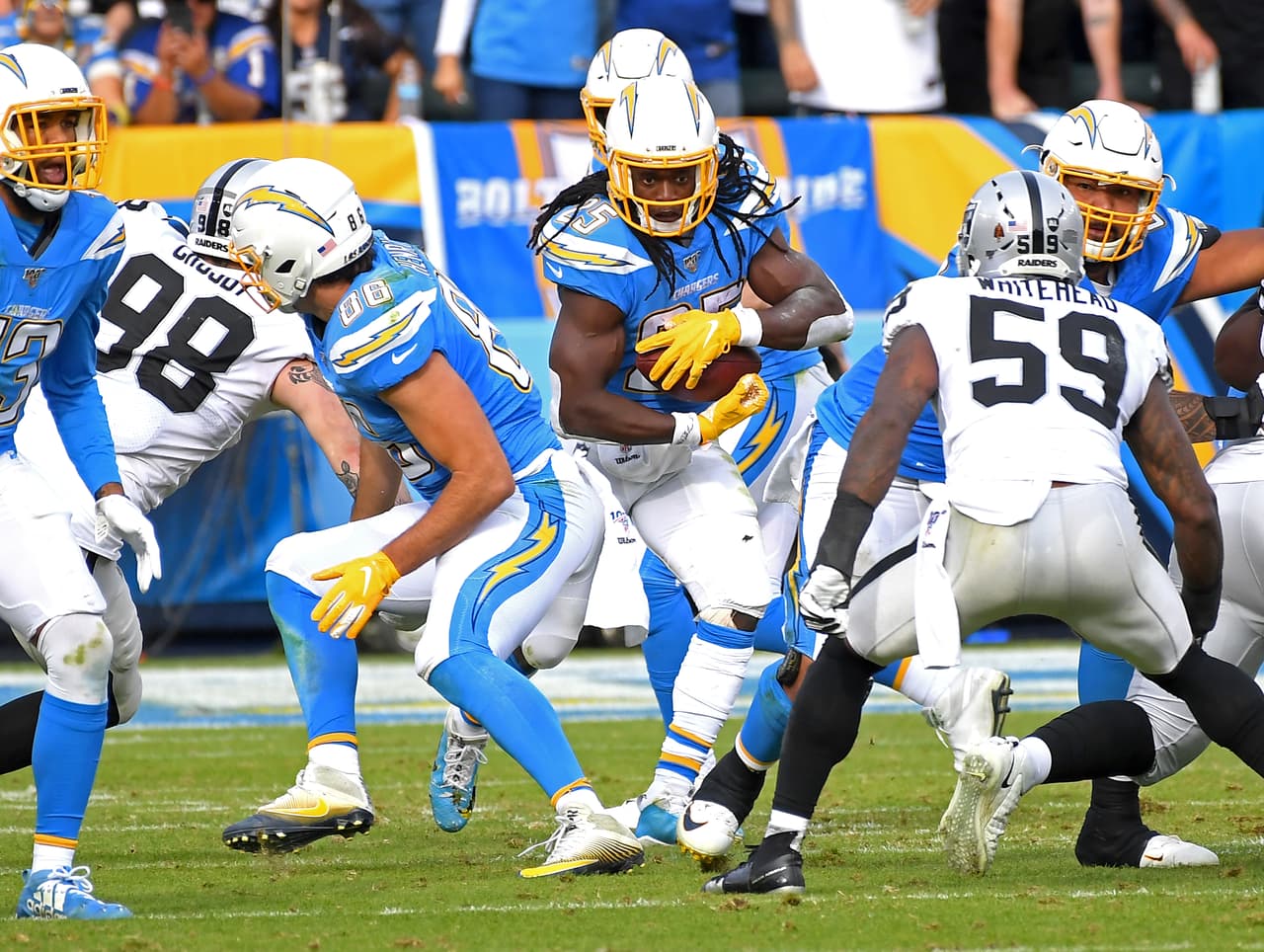 En su visita al StubHub Center, el marcador final fue de 24-17. Raiders y Chargers quedan en segundo y cuarto lugar de su división, respectivamente.
