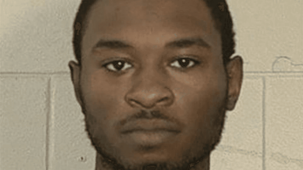 Detienen al hermano de la gimnasta olímpica Simone Biles acusado de asesinar a 3 personas