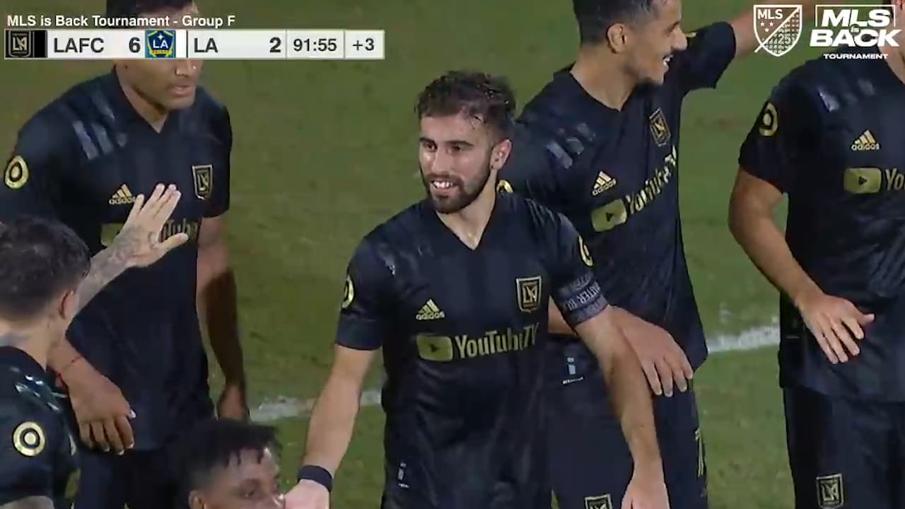 ¡Pletórico! Diego Rossi anota un ‘poker’ en goleada de LAFC 6-2 ante LA Galaxy