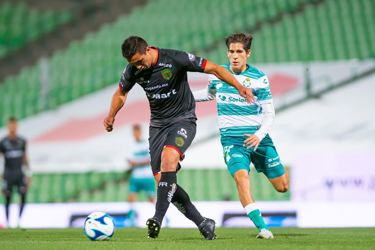Con autogol de Enrique palos, gol de Santiago Muñoz y gol de Matheus Dória, Santos vence a Bravos 3-2. Los Guerreros se adueñaron de la tercer plaza del torneo y desplazaron al Toluca. Bravos sigue en el fondo de la tabla, aunque todavía tiene un partido pendiente.