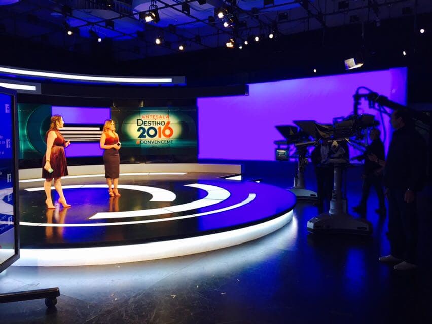 El último y decisivo debate entre los candidatos a la Gobernación puso cara a cara a todos los candidatos que buscar llegar a Fortaleza. Mira el backstage.