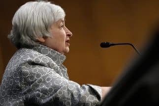 La Reserva Federal reduce plan de estímulo en otros 10,000 millones