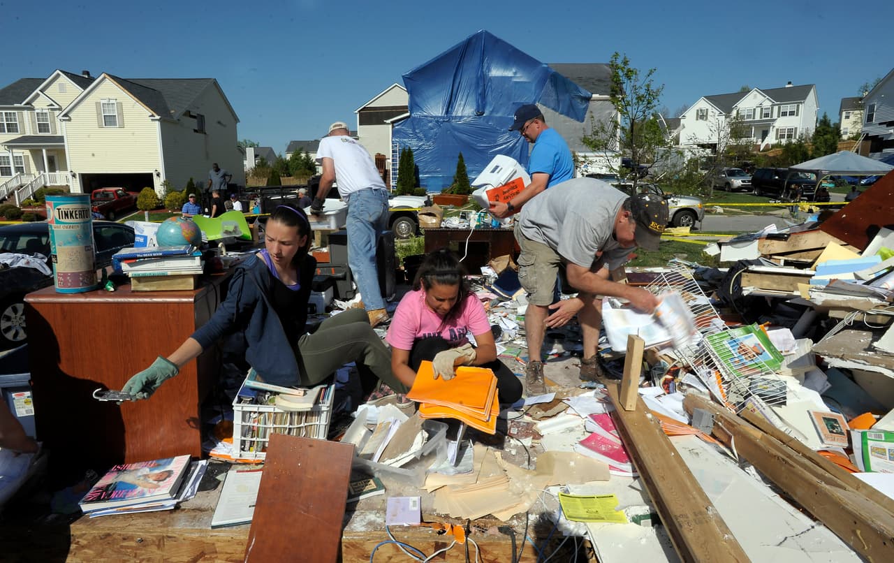 “El evento catastrófico” dejó destrucción a su paso, más de 200 heridos y 24 muertos.