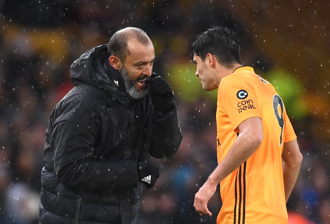 Raúl Jiménez se despide de Nuno con un sentido mensaje