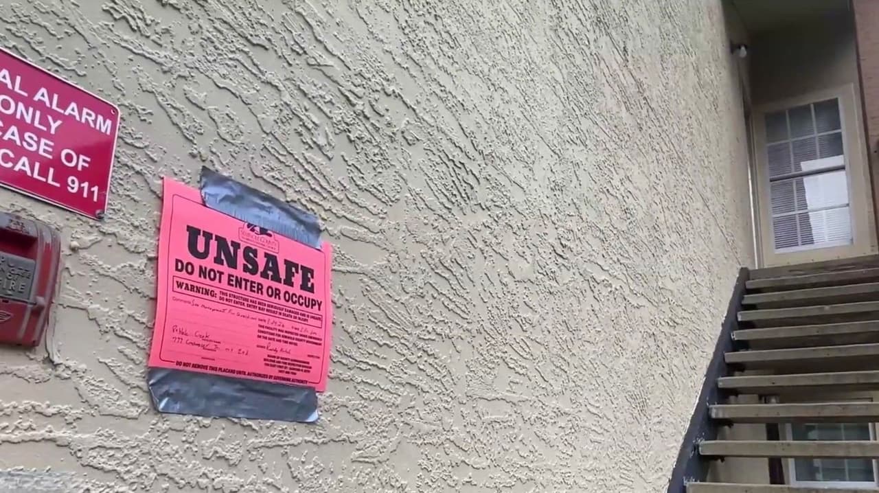 Evacúan complejo en Lake Mary: 70 familias afectadas por incendio y daños estructurales