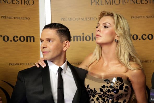 Te llevamos detrás de cámaras en Premio Lo Nuestro 2014. Esto fue lo que no viste de esta espectacular entrega.