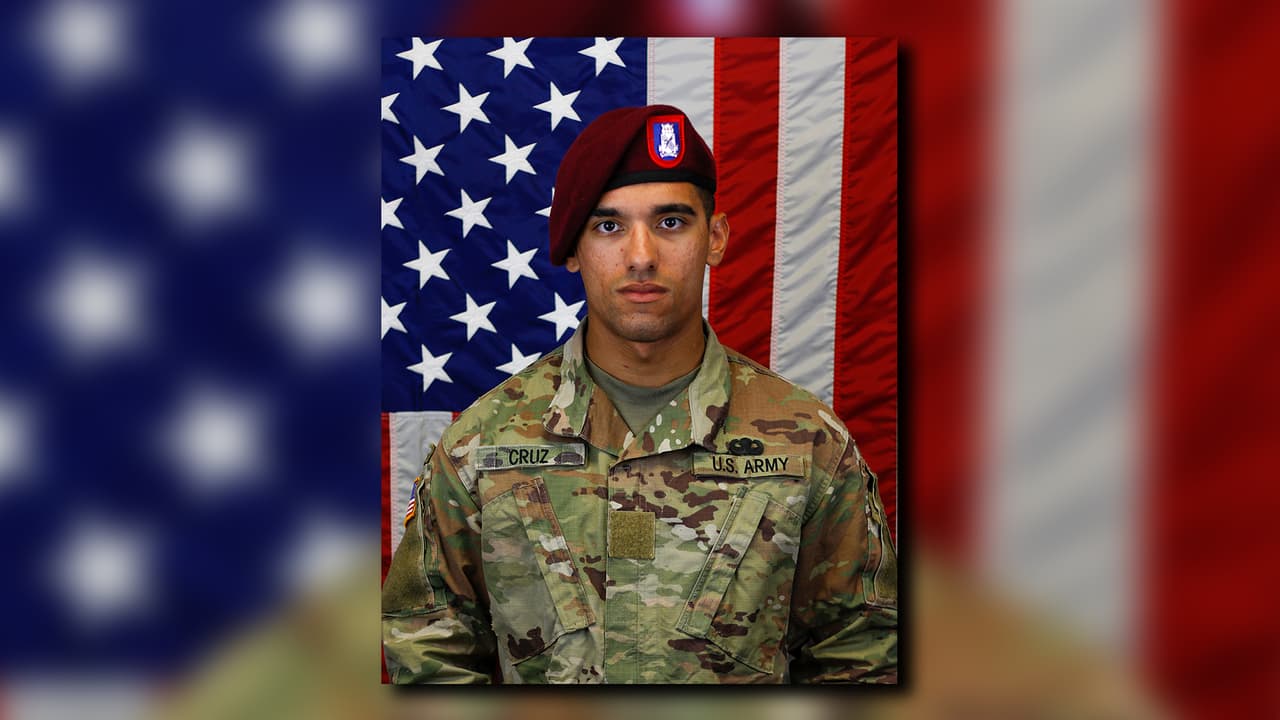 “El paracaídas no funcionó”: Muere soldado hispano de 20 años durante práctica militar aérea en Georgia