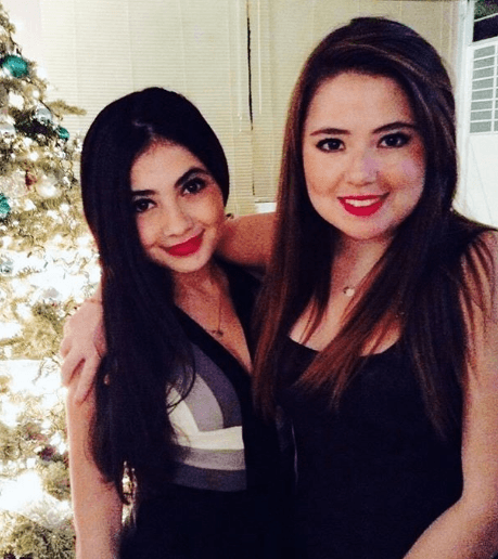 La actriz, también aprovechó estas fiestas para pasar el tiempo con su hermana Andrea ¡Son idénticas!
<br>