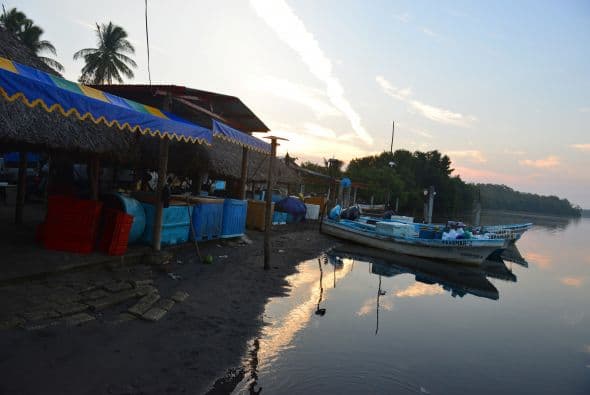 Pero la noticia de la travesía de Juan, fue recibida con lágrimas en los ojos y una desconcertante pero inmensa alegría, por sus padres.