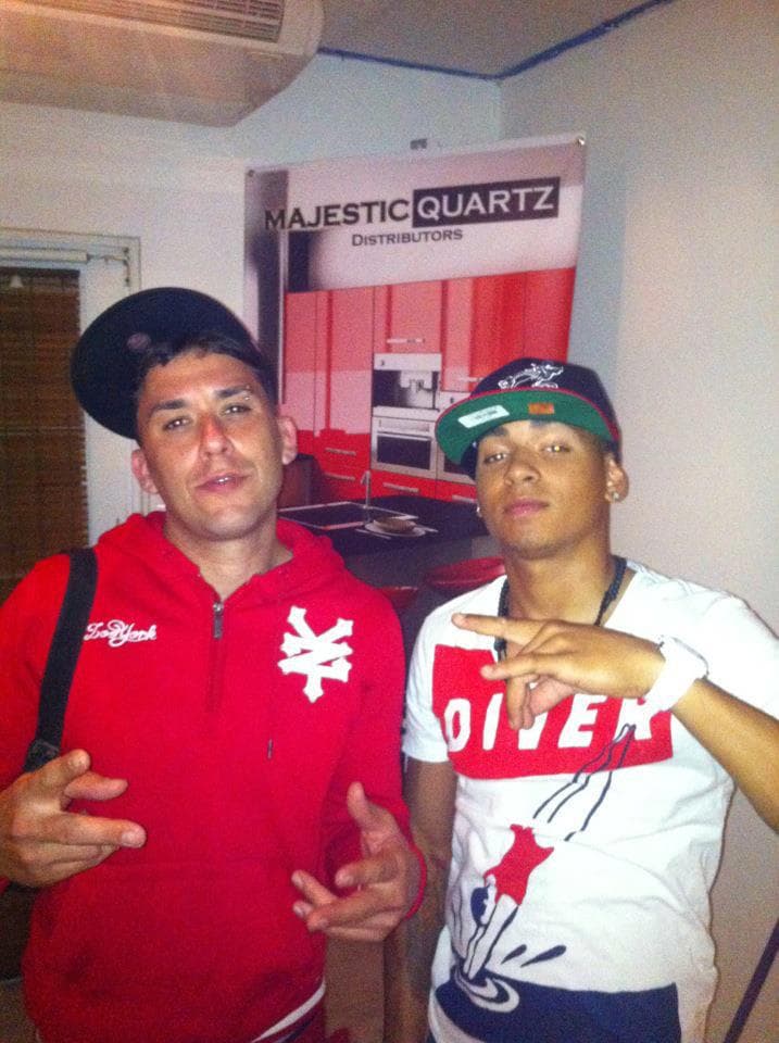 Ozuna vivió gran parte de su infancia en casa de su abuela, Eneida, debido a la difícil situación económica por la que atravesó su mamá, ya que su papá, quien era bailarín de Vico C, falleció cuando tenía tan solo 3 años de edad.