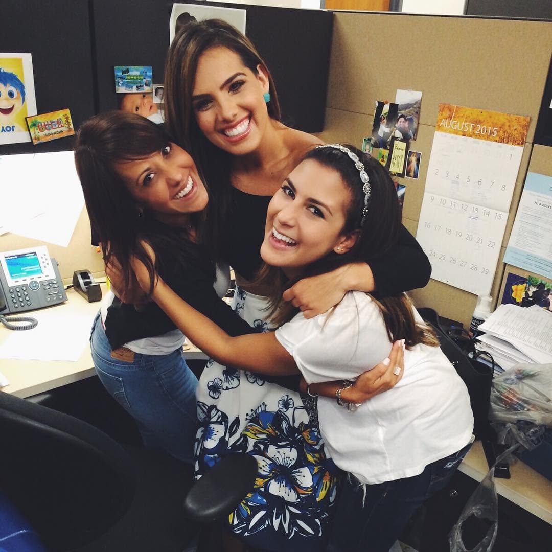 Y otras más trabajando detrás de cámaras con Andrea Chediak.