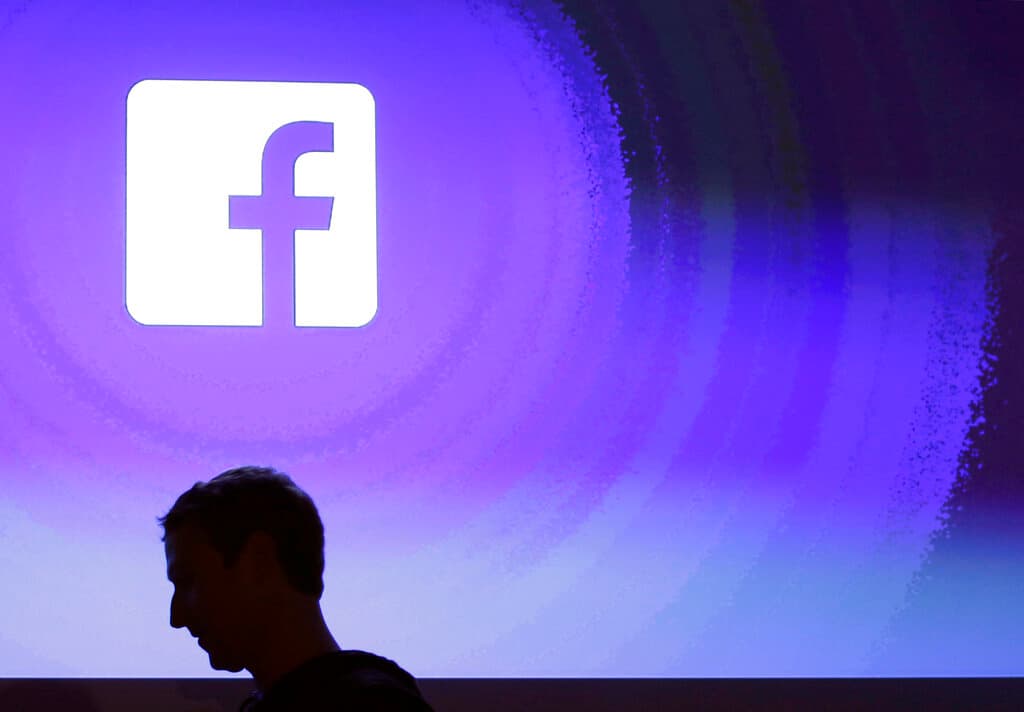 EEUU multa a Facebook con $5,000 millones por violar la privacidad de sus usuarios en el caso Cambridge Analytica