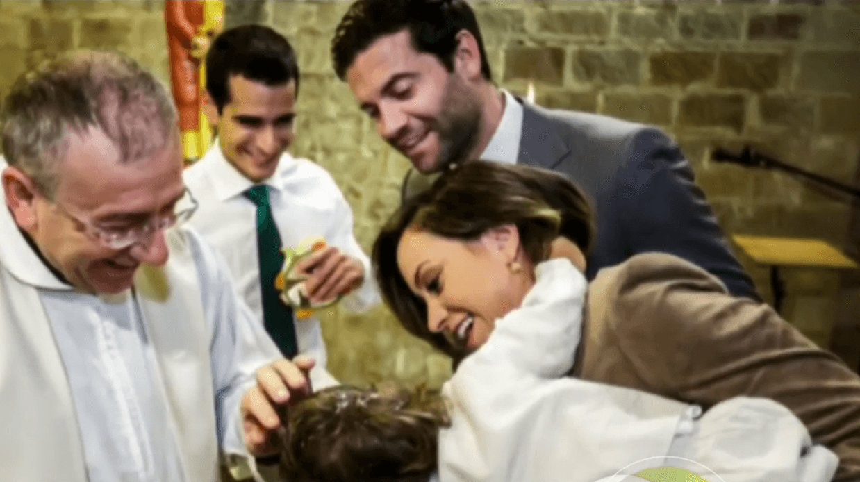 Para nuestra sorpresa, ese no fue el único relato que nos impactó, sino también el segundo secreto mejor guardado de la familia Butler Pretto: el bautizo de Bruce.