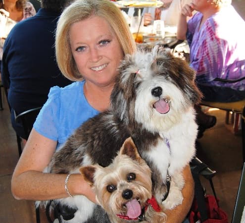 Terapia con mascotas en el Valle