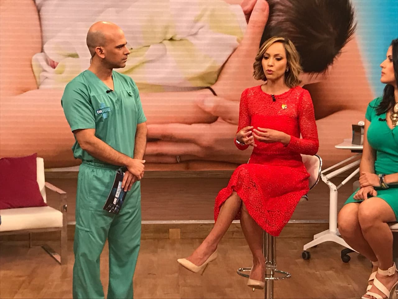 Aunque la conductora recordó que su madre "nunca me dio el pecho ni a mí ni a mi hermano", ella decidió que quería hacerlo con sus hijos.