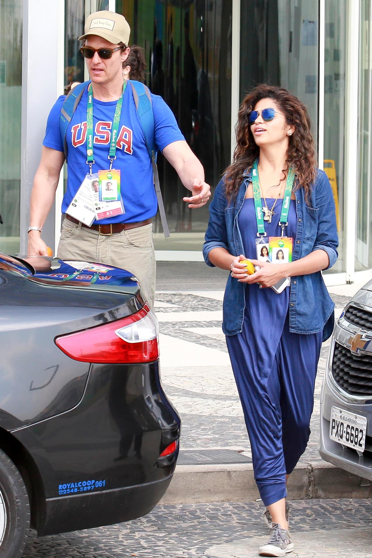 Su esposa, Camila Alves, también se encuentra en la sede olímpica.