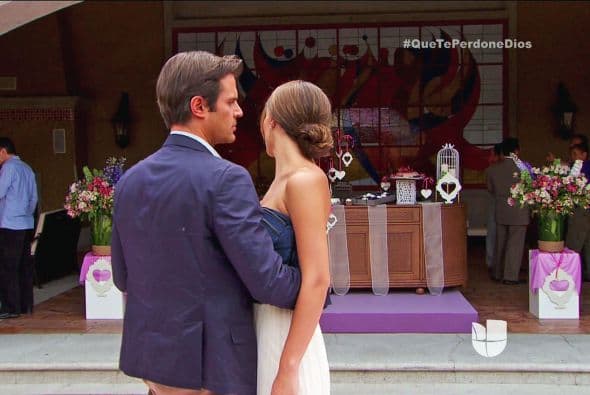 Desde que supo que se casaría con Diego, se puso muy celoso y luchó por quedarse con su amor.