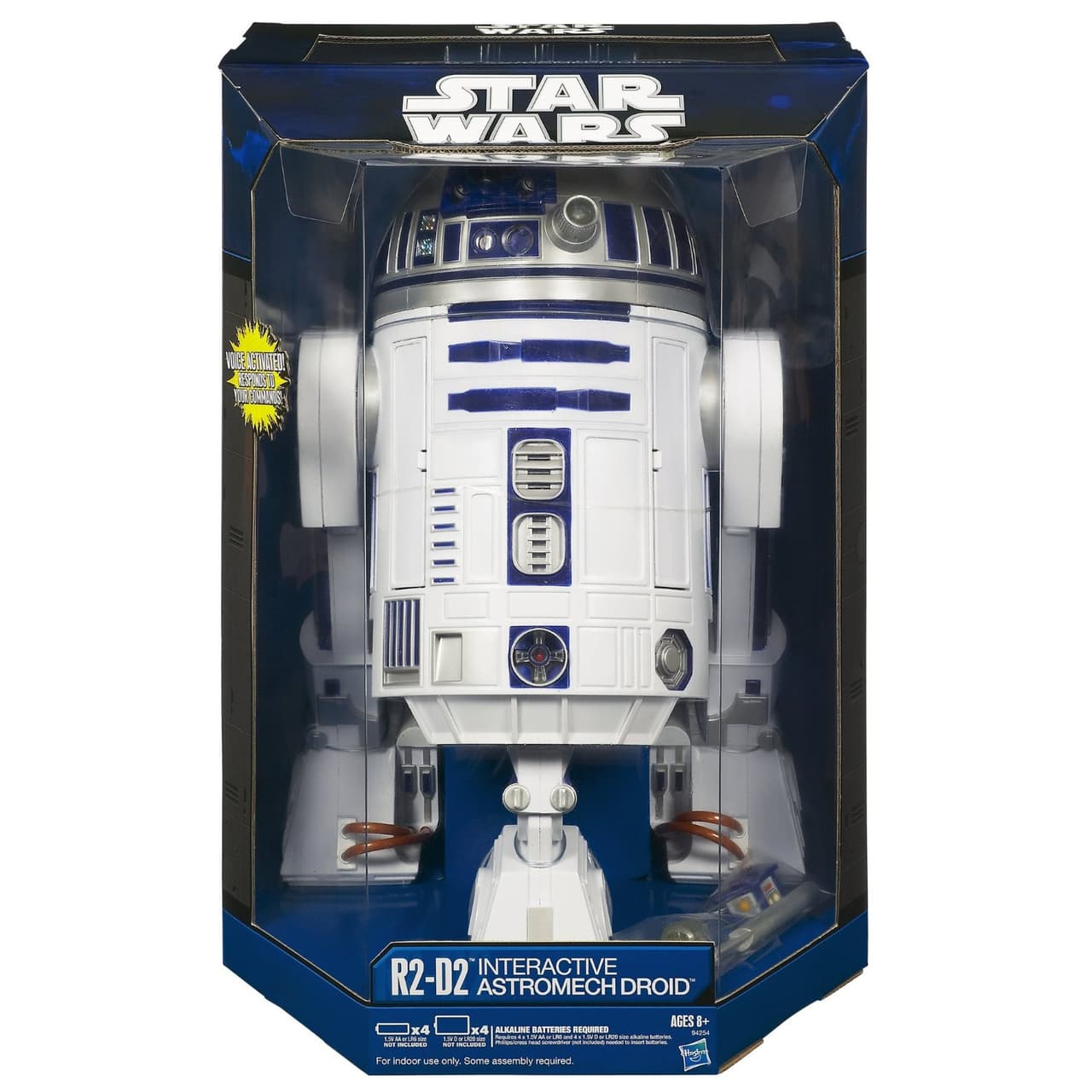 Star Wars® R2-D2™ Interactive Astromech Droid. La fiebre por Star Wars parece no distinguir edades; seguramente, tu hijo comprende a la perfección que la vida sería más sencilla si tuviera un R2-D2 a su lado. Ahora, este pequeño robot, creación de Hasbro (no apta para bebés) le asegurará horas de diversión. (Hasbro, $200USD; Sears)