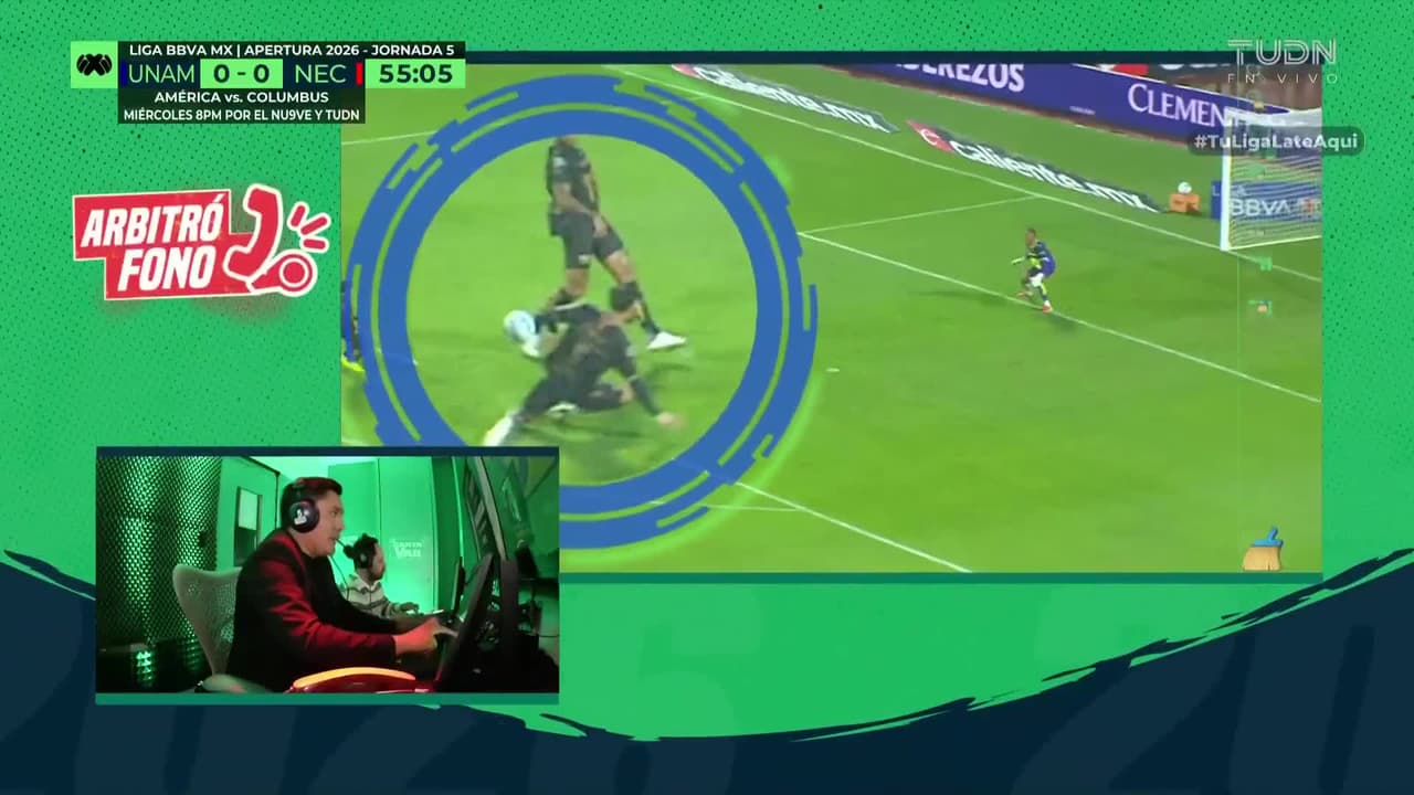 ¡Hay polémica! ¡El Cantante señala que había una mano en el área de Pumas!