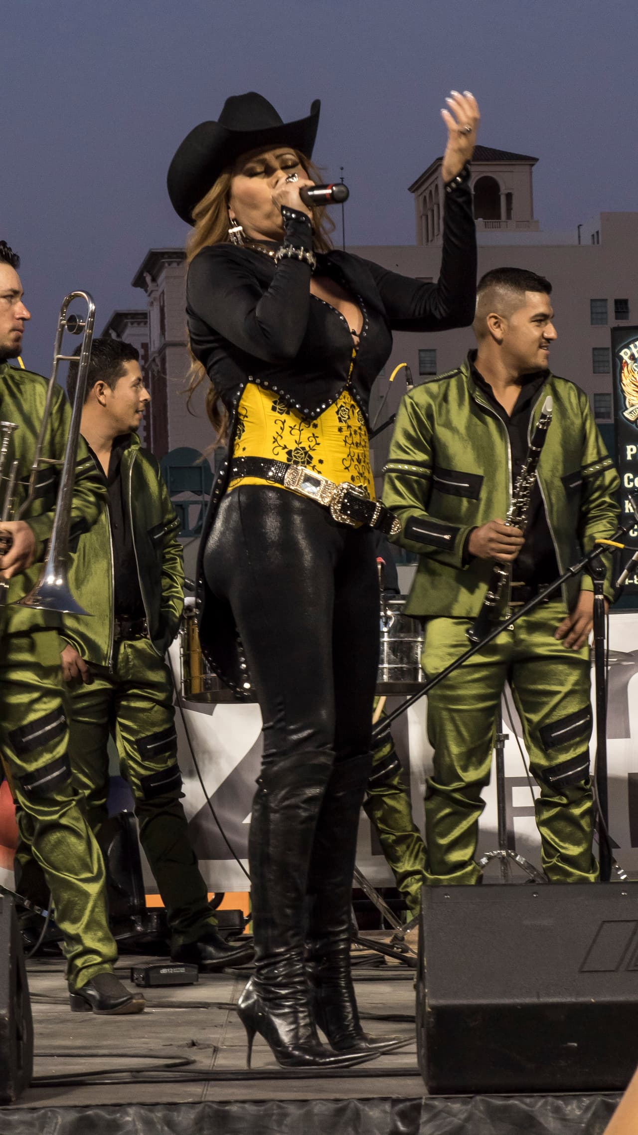 Así se vivió la celebración de El Grito de Independencia de México en Fresno.