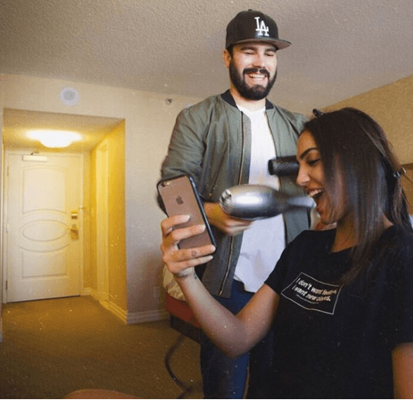 Pero sí que disfruta el glamour del latin GRAMMY.