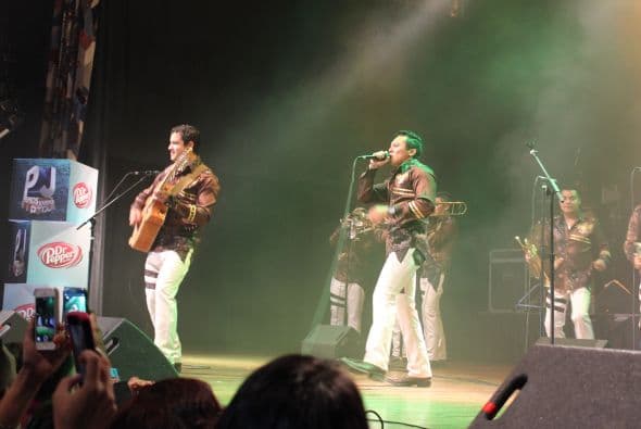 La Trakalosa de Monterrey prendió la fiesta del VIP Tour de Premios Juventud la noche del jueves en el House of Blues ¡Nos dejaron borrachos de amor por ellos!