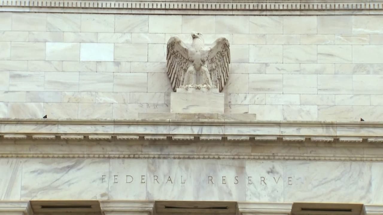 <b>En video | </b>Preguntamos a un economista las causas de una posible recesión y los efectos que esta tendría en la clase trabajadora.