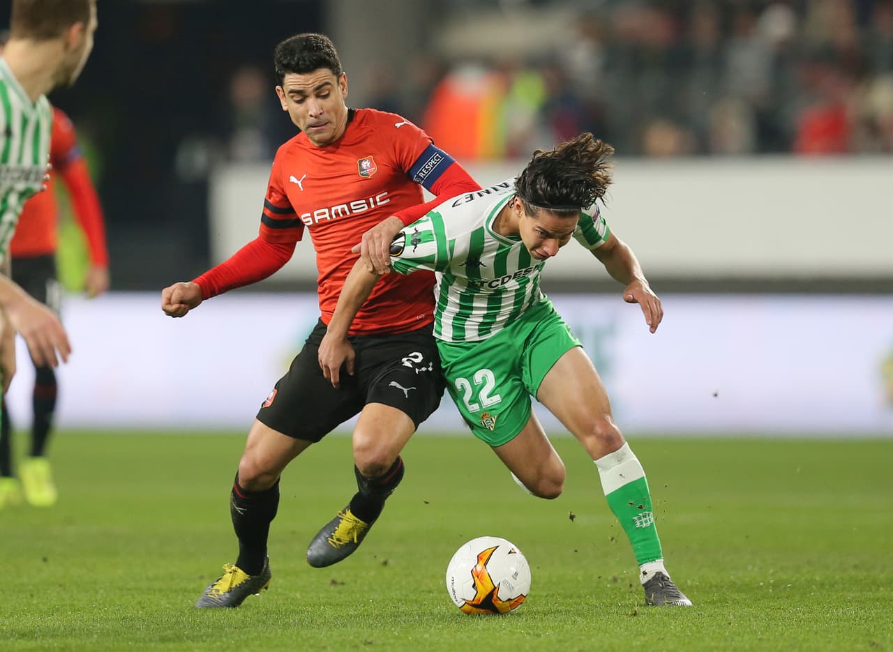 Diego Lainez no fue convocado para recuperarse de una cirugía de apendicitis. El mexicano fue operado la semana pasada y se espera que en breve regrese a las canchas. El Betis sigue en lugar 12 con 29 puntos y más cerca del descenso que de puestos europeos.