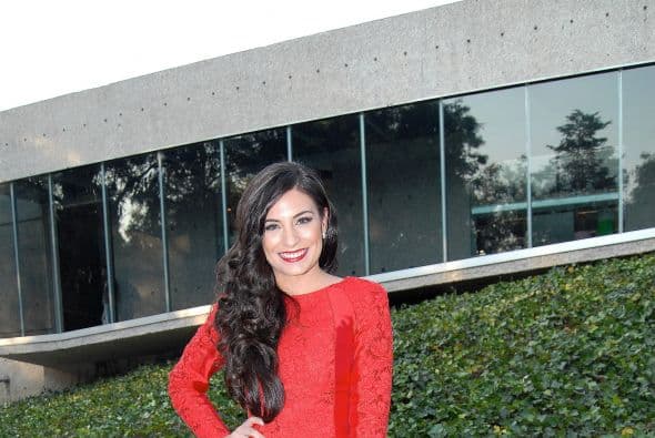 A ellos se les suma Ana Brenda Contreras, quien este año regresa a la música interpretando el tema de la telenovela que protagoniza.