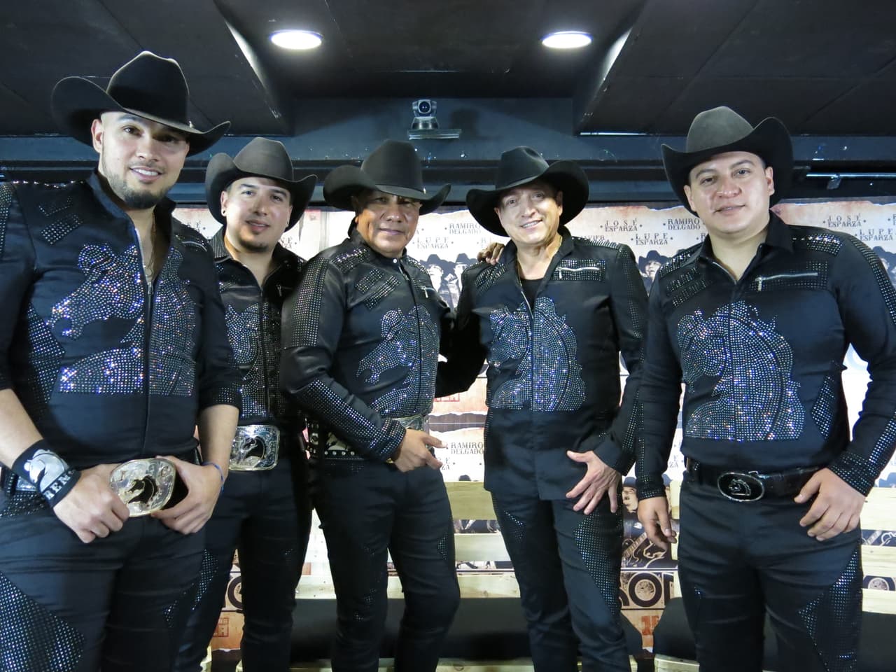 En la presentación más reciente de Bronco, en Tulum, Quintana Roo, Ramiro Delgado 
<b><a href="https://twitter.com/broncolupe/status/1121374530382041088" target="_blank">no estuvo</a></b> en el escenario.