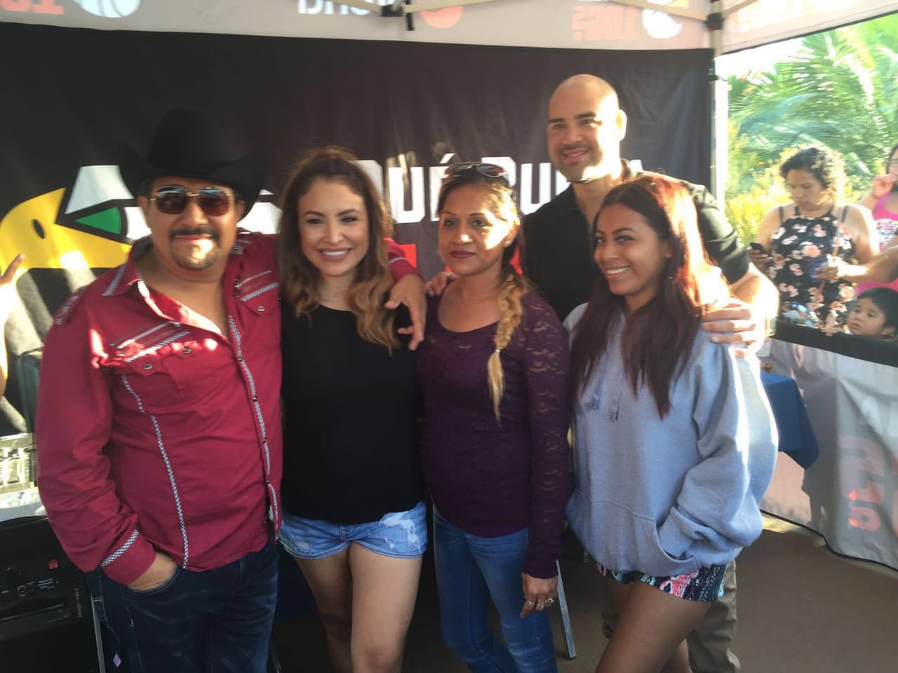 Tuvieron la oportunidad de tener un encuentro con pingüinos y saludar al público que los escucha a diario.