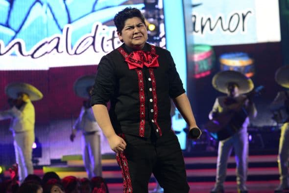 Como siempre, entregó cuerpo y alma en el escenario.