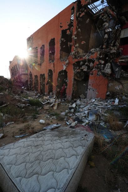 La tercera se produjo el 25 de marzo de 2012, también con una magnitud de 7,1 grados y su epicentro estuvo frente a la ciudad costera de Constitución, a unos 370 kilómetros al suroeste de Santiago, en la región del Maule.