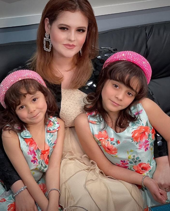 La exactriz, quien es madre de las niñas London Rose y Sydney Allisson, también compartió que una de las satisfacciones más grandes de su nuevo trabajo es "abrirles posibilidades a las mujeres".