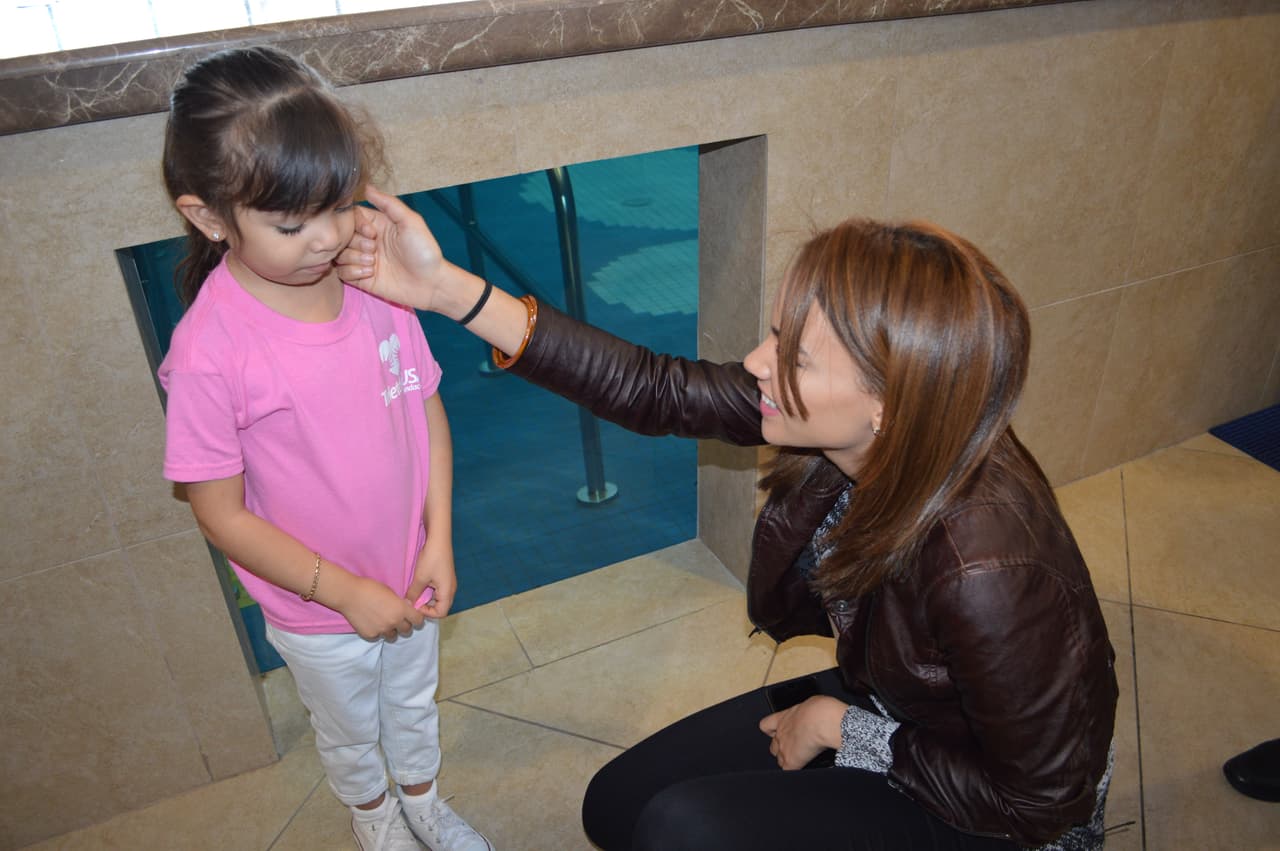 La cantante hizo un recorrido por todas las instalaciones del CRIT