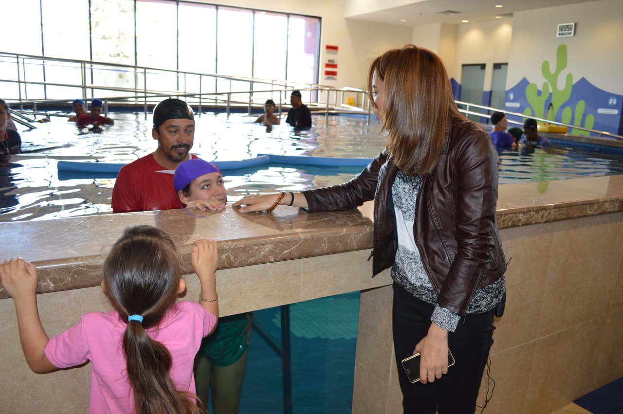 La cantante hizo un recorrido por todas las instalaciones del CRIT