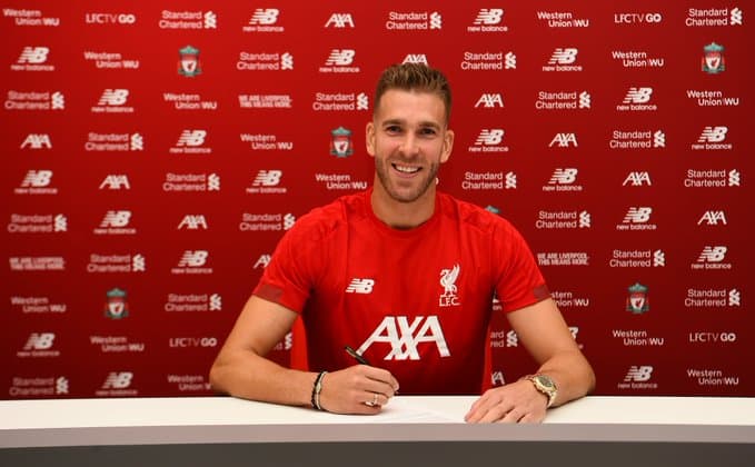 Adrián San Miguel es nuevo portero del Liverpool