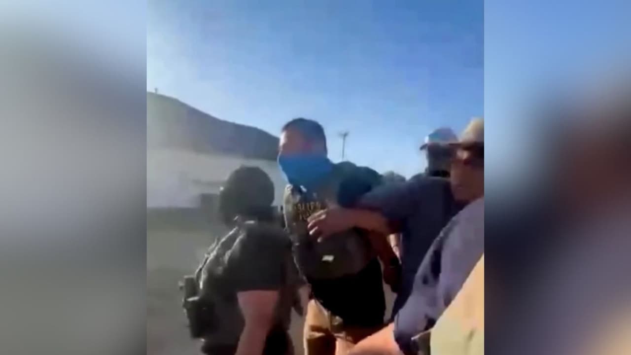 Pánico en obra de Texas: ICE llega de sorpresa a construcción para realizar arrestos: “Se lo llevaron así a la brava”