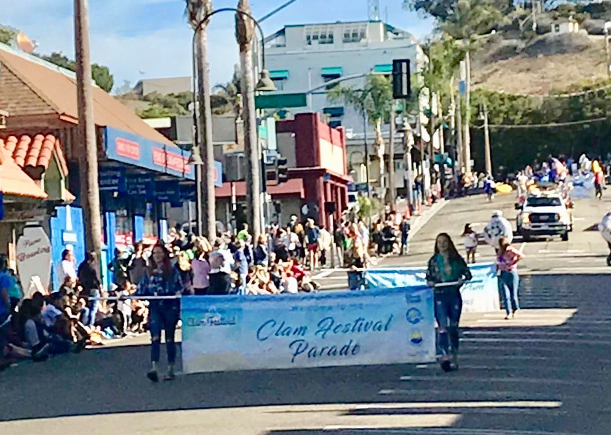 <b>Cada octubre, la ciudad de Pismo Beach lleva a cabo su tradicional Festival de la Almeja,</b> cuya principal atracción son las novedades culinarias de este marisco y la competencia por comer más sopas de almejas.