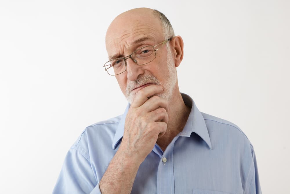 <b>LEO</b>
<br>Tú estás a la mitad del camino. No te asusta el cambio, pero lo cuestionas. ¿Era necesario? ¿Qué significará o implicará para ti? ¿Más responsabilidades, menos tiempo para hacer otra cosa? No odias la idea de algo distinto, pero tampoco vas corriendo a darle la bienvenida.