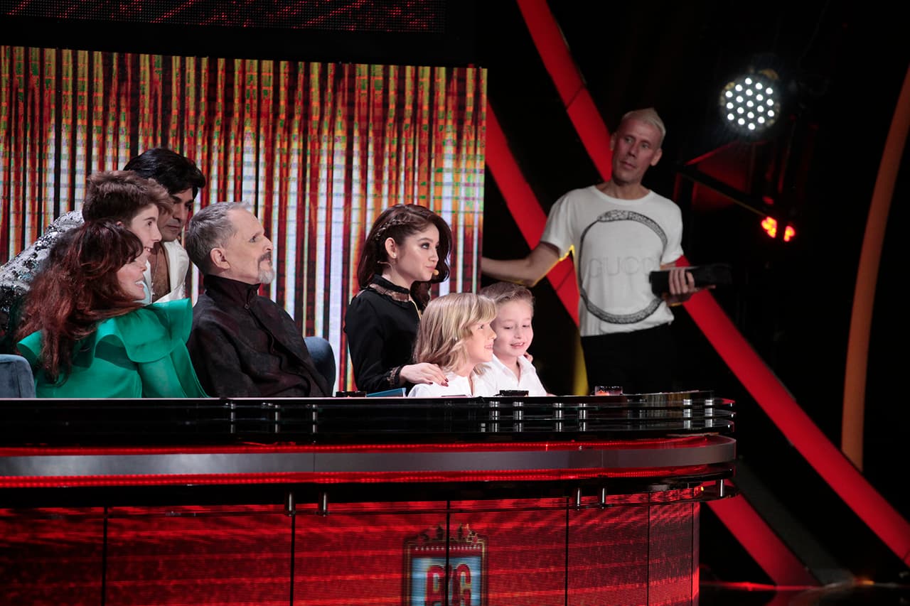 Resulta que Mateo y Claudio son fanáticos de la más joven de los jueces de Pequeños Gigantes, no dudaron en tomarse divertidas fotografías con la protagonista de 'Soy Luna'.