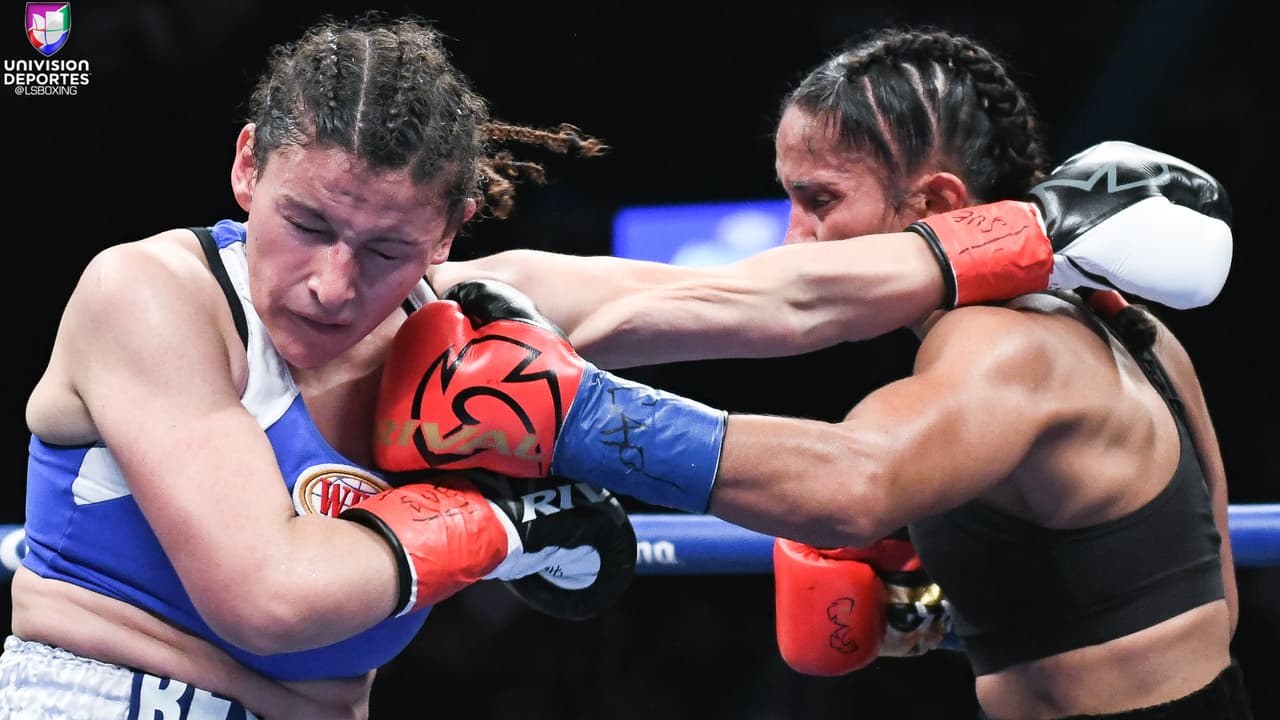 La puertorriqueña Amanda Serrano hizo historia en Nueva York al convertirse en la primera boxeadora en ganar campeonatos mundiales en seis divisiones diferentes. El récord lo estableció ante Yamila Reynoso, a quien derrotó por decisión unánime.
