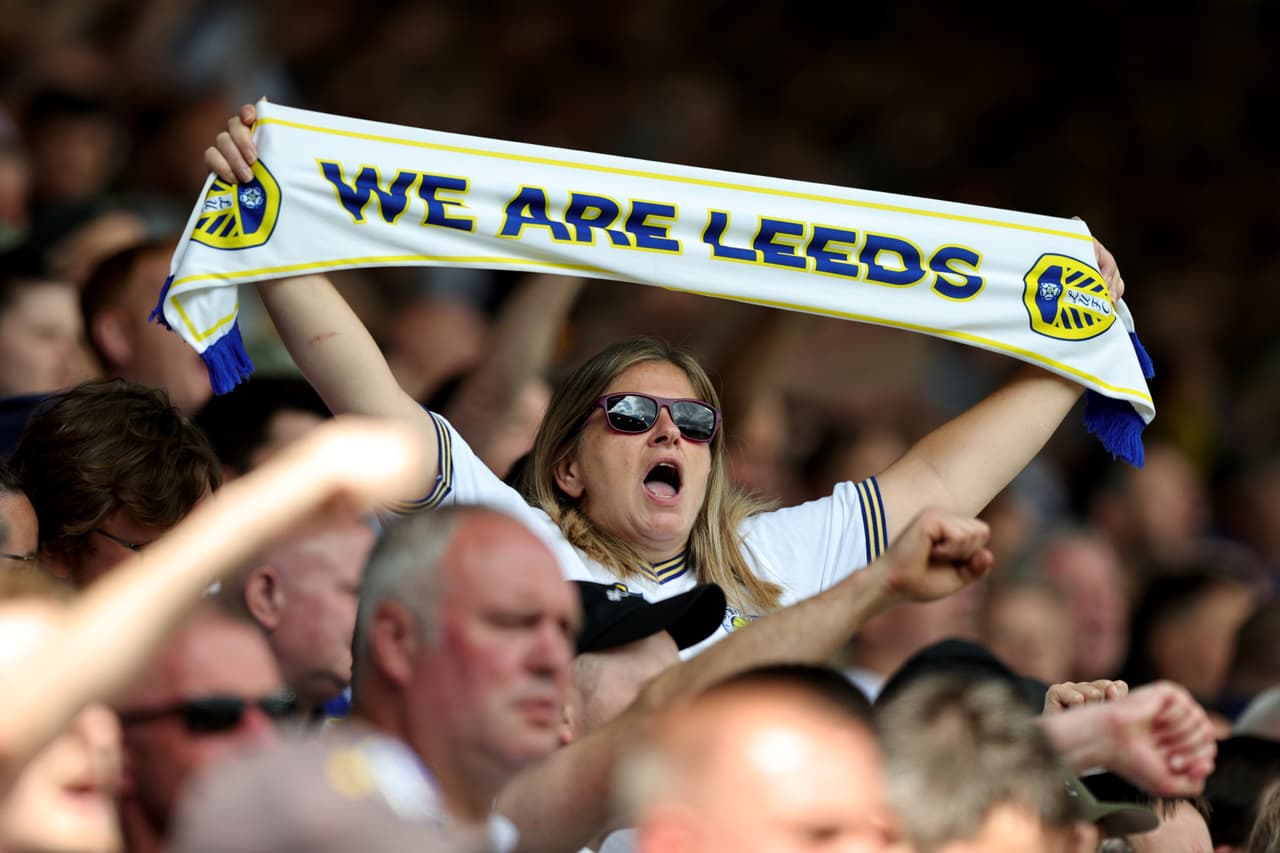 Los fanáticos del Leeds están completamente felices con su primera jornada.
<br>