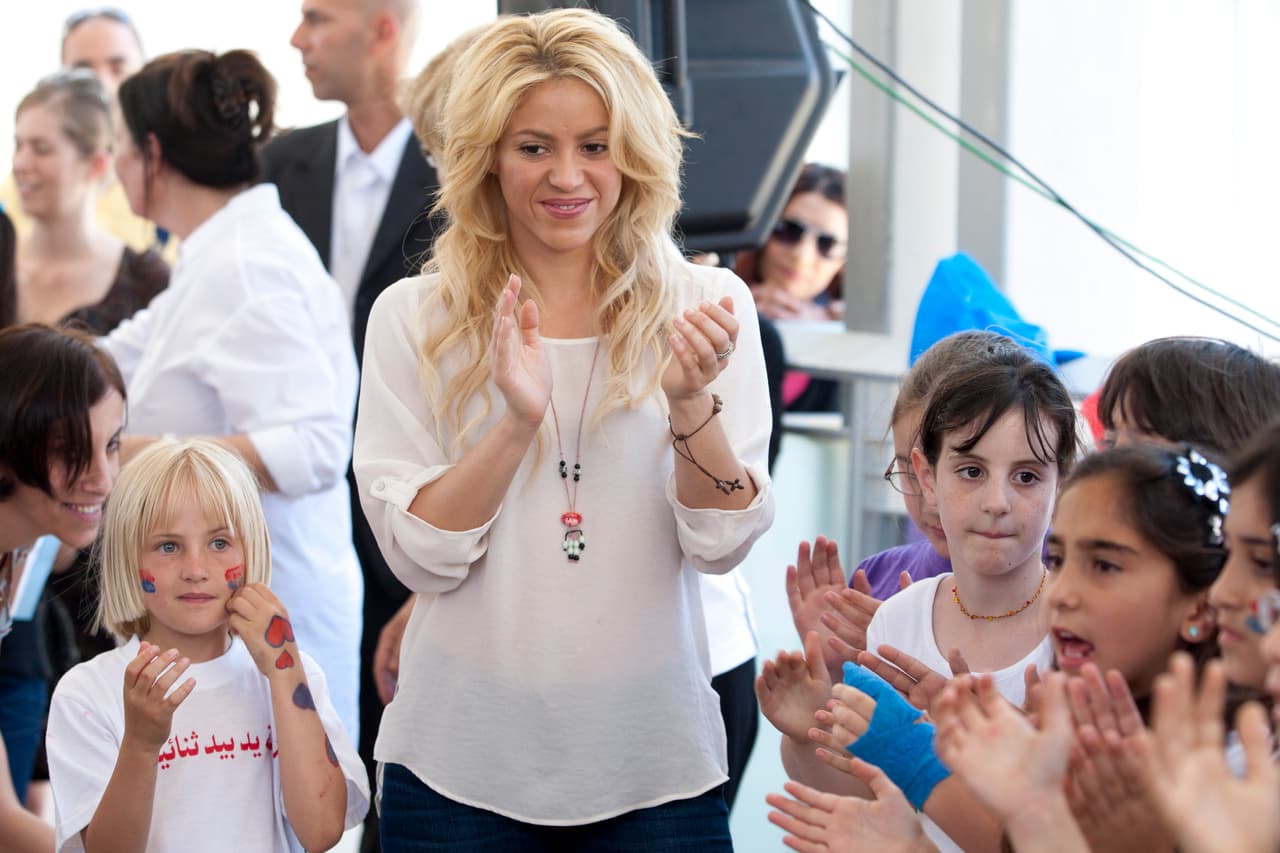 El camino que ha seguido en este aspecto la ha llevado a dar cátedras en las Universidades de Oxford y Harvard.