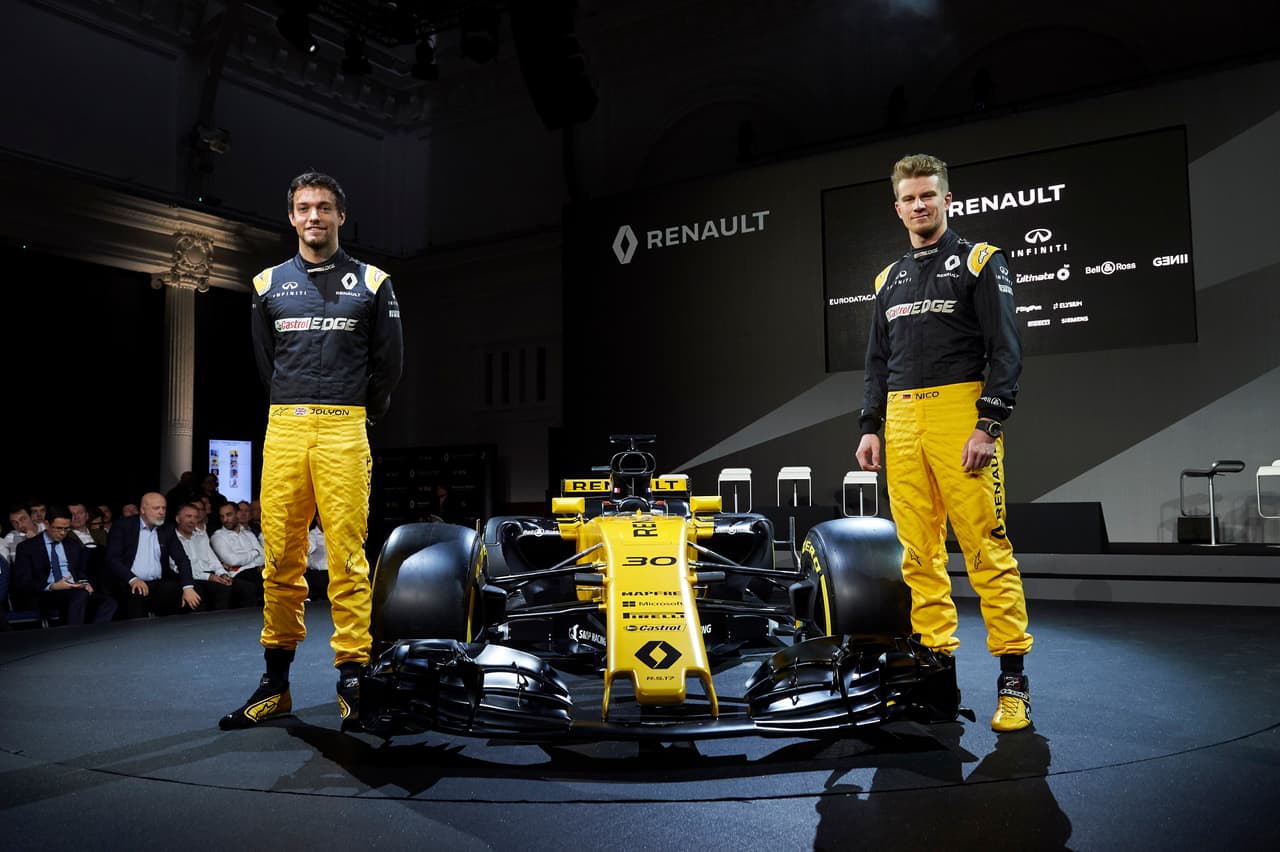 El primer desafío del RS17 es el inicio de los test de pretemporada el 27 de febrero en Barcelona. La temporada de la Fórmula 1 comienza el 26 de marzo en Melbourne, Australia.