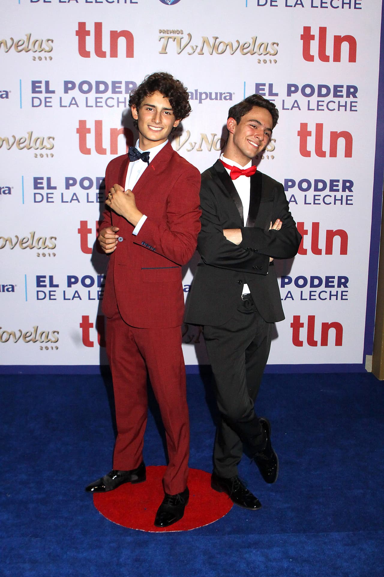 En ellas interpretó a Aristóteles Córcega Castañeda, un chico gay cuyo novio era Cuauhtémoc 'Temo' López Torres, interpretado por 
<b><a href="https://www.univision.com/famosos/joaquin-bondoni-saborea-el-exito-aunque-extrana-ir-a-una-escuela-normal-fotos" target="_blank">Joaquín Bondoni</a>. </b>
<br>