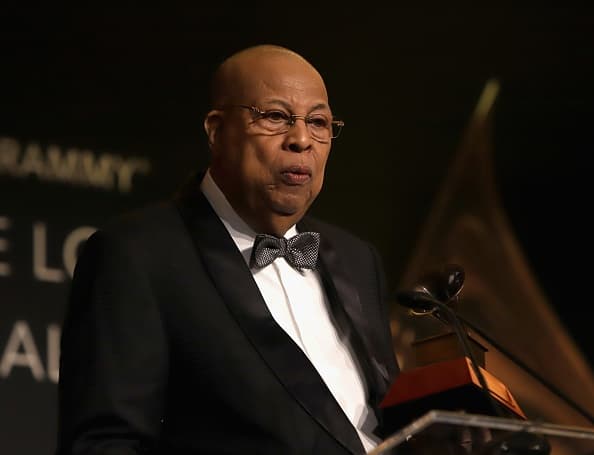 El pianista cubano, fundador del grupo Irakere, recordó y agradeció a su padre, Bebo Valdez. También agradeció a su esposa y agregó que todavía hay mucho trabajo por hacer.